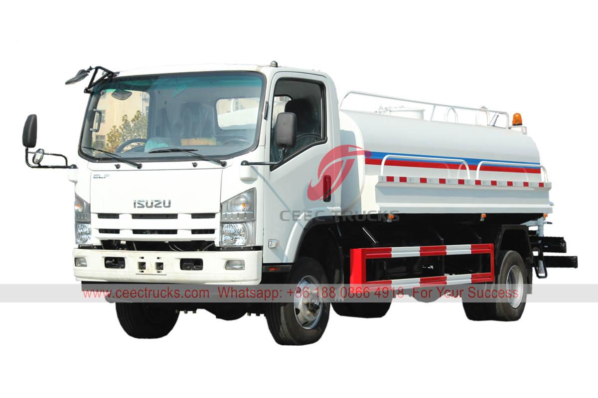 ISUZU 4&times;4 water truck