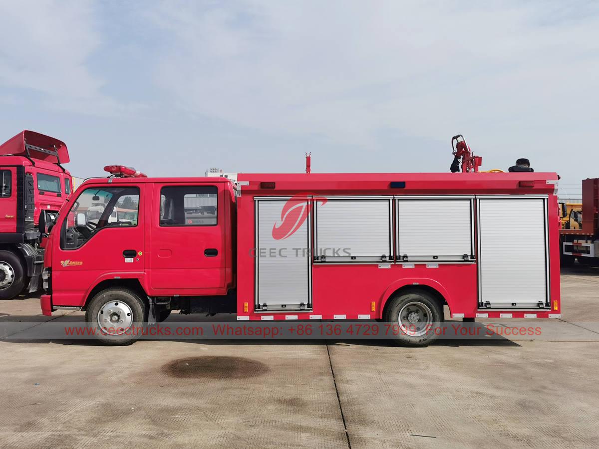 ISUZU 3 tons water tank fire engine