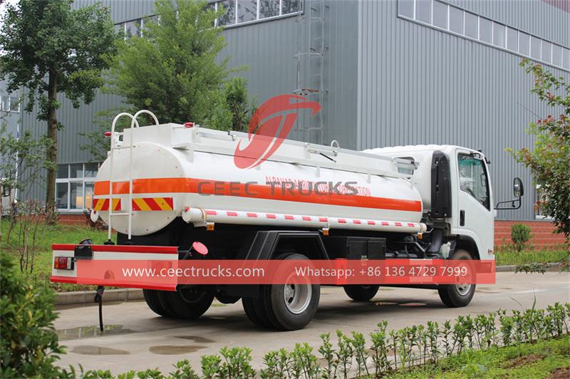 Isuzu 10 cbm diesel tank truck