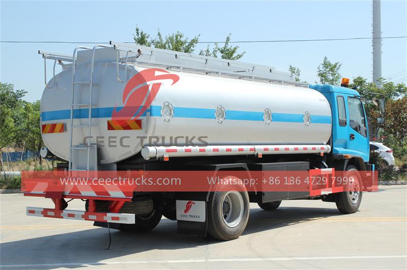 Isuzu FTR 12000L mobile fuel bowser