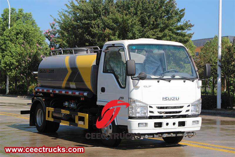 Isuzu ELF100P 4x2 street sprinkler