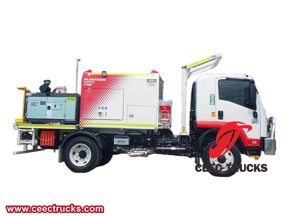 ISUZU NPR 5cbm service truck fuel and lubrication ISUZU NPR 5cbm service truck fuel and lubrication