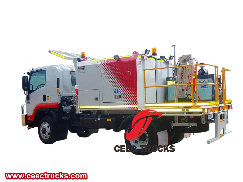 ISUZU 5cbm service truck fuel and lubrication ISUZU 5cbm service truck fuel and lubrication