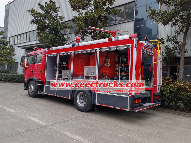 ISUZU FVR rescue dry powder truck