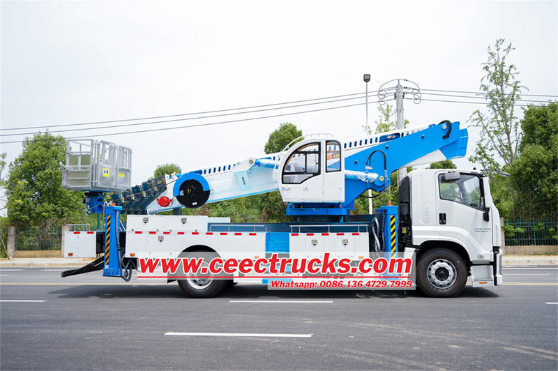 ISUZU FTR 45m aerial work platform truck