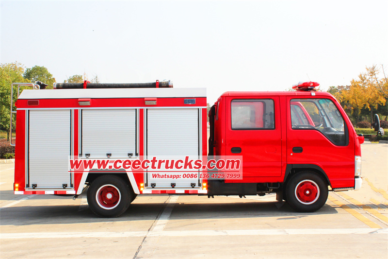 ISUZU NKR fire truck