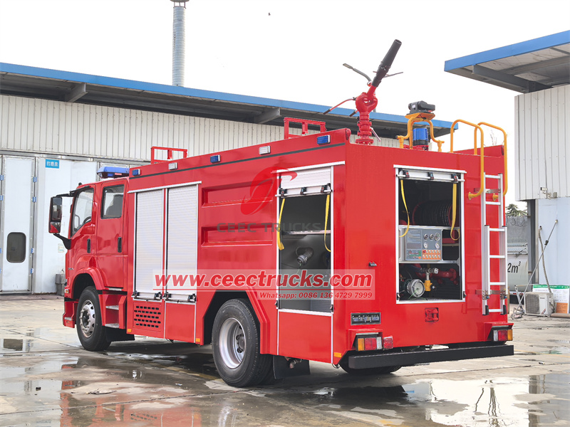 Isuzu GIGA 4X fire tanker truck rear pump room Isuzu GIGA 4X fire tanker truck rear pump room