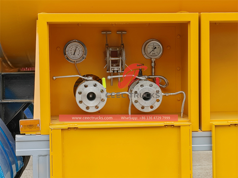 New 3-axle 39,000-liter fuel Storage Tank Trailer