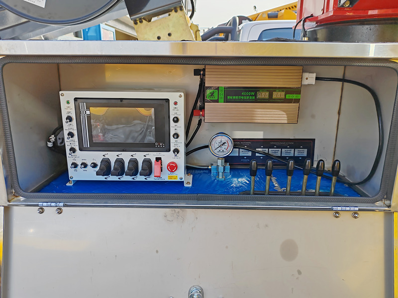 Main control box for ISUZU manlifter working