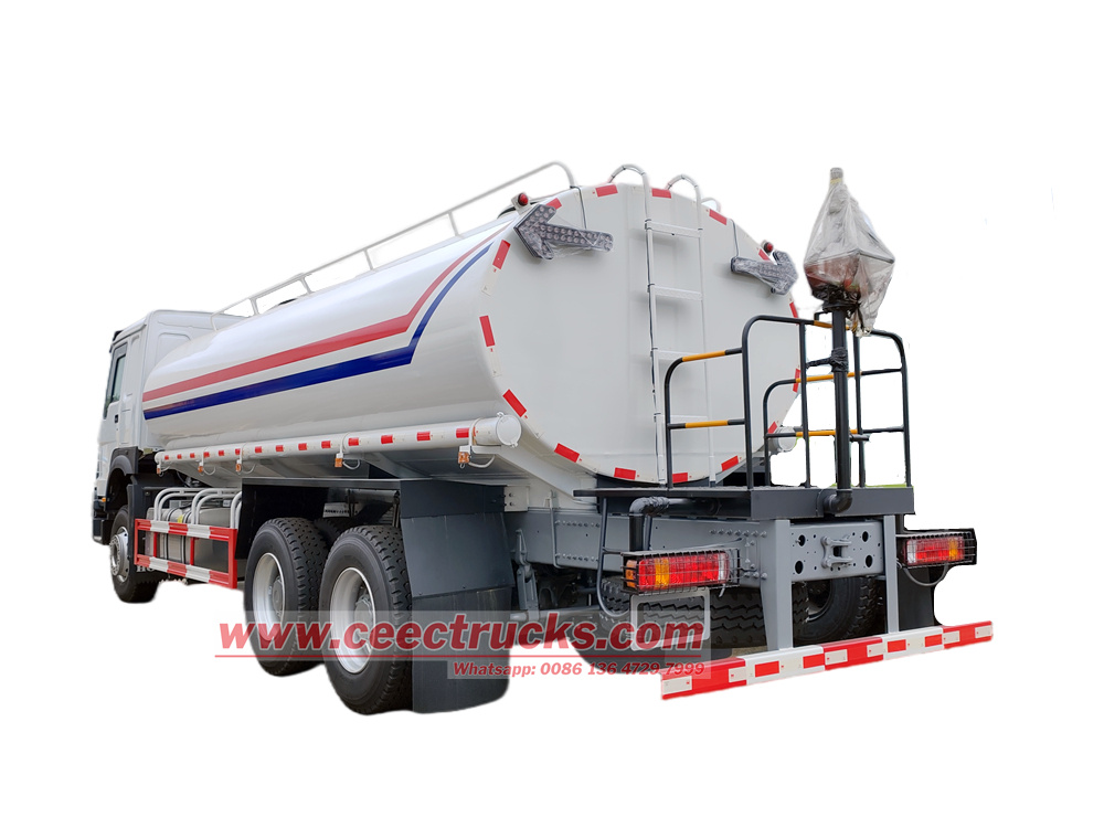 SINOTRUK HOWO 20CBM water tank truck
