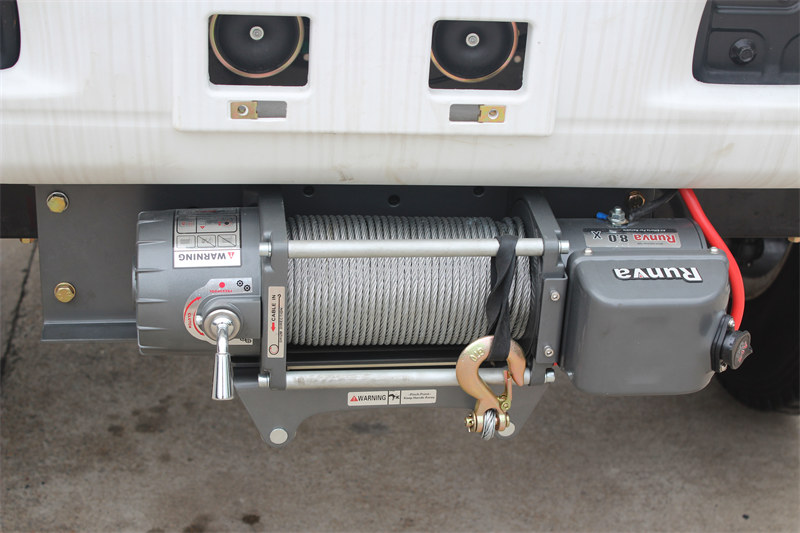 Isuzu manlifter vehicles front mounted with 1-6tons towing winch