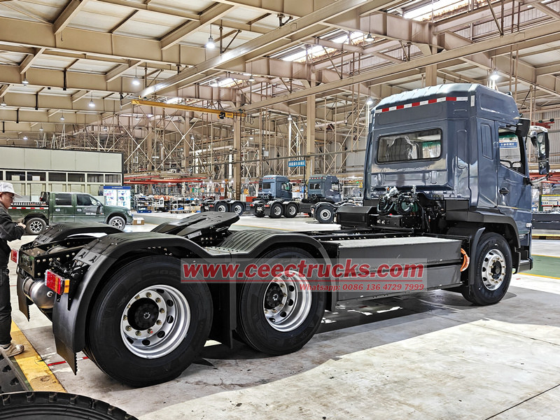 ISUZU 10wheelers semitrailer tractor head