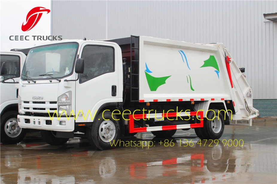 Japanese ISUZU 8 CBM trash compression truck