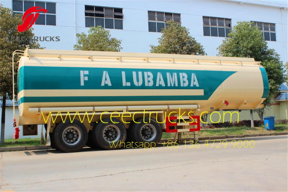 China best 3 axle oil tanker semitrailer export