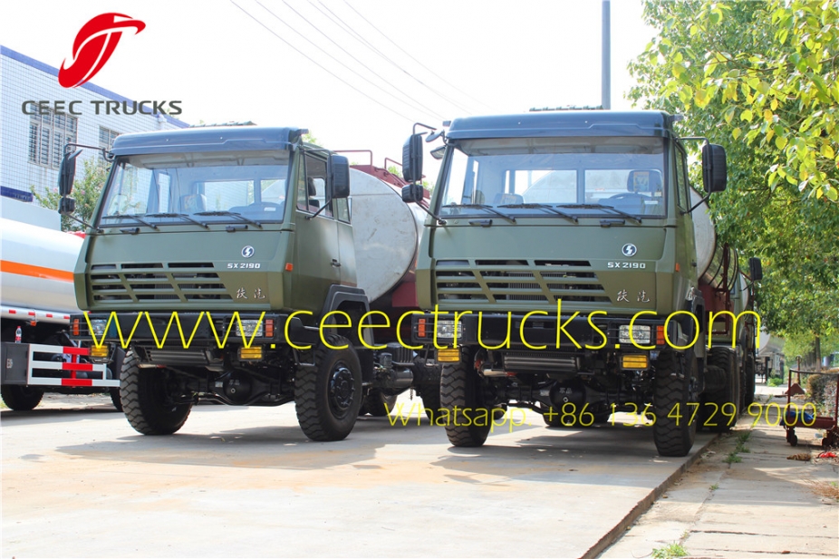 Military 12 wheelers fuel tanker truck Shacman oil trucks supplier