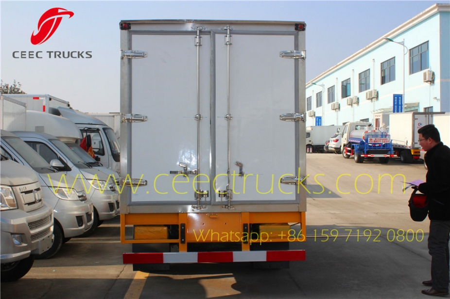 Nigeria 10CBM ISUZU refrigerator truck vaccine delivery truck