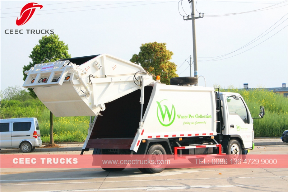 ISUZU 5cbm refuse compressed truck