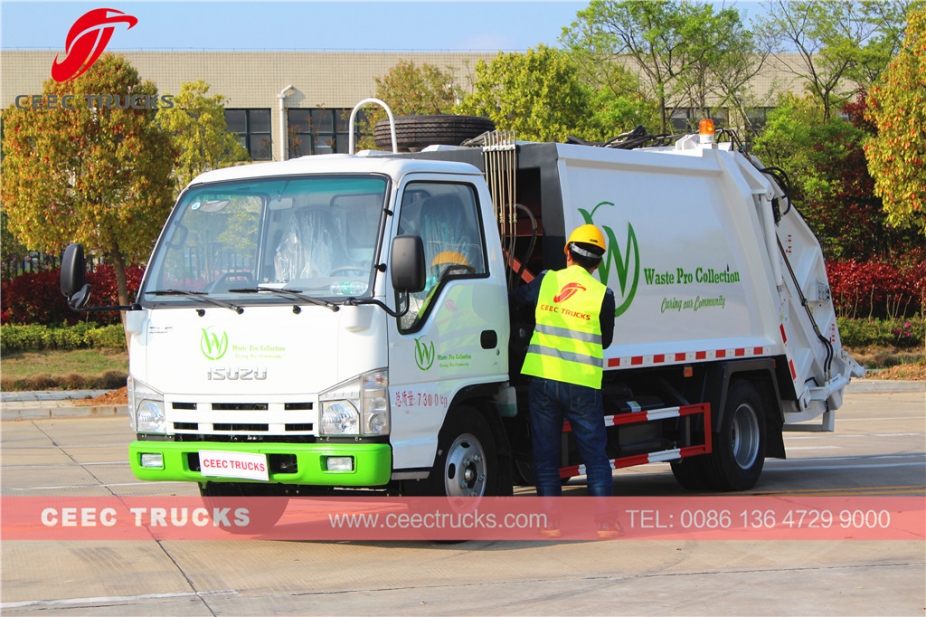 ISUZU 5cbm refuse compressed truck