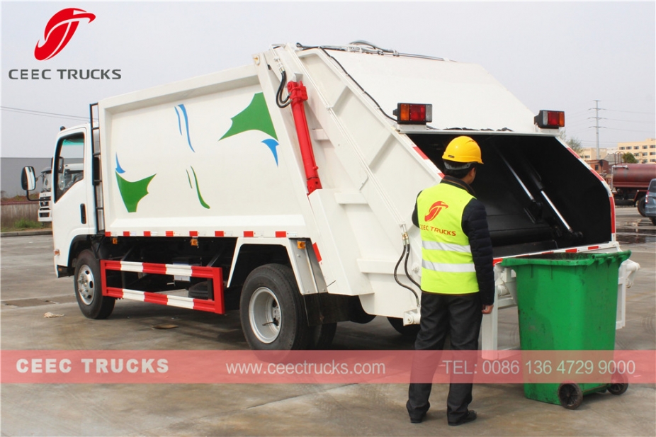 8000L garbage compactor truck ISUZU brand