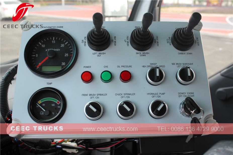 Xe quét đường Dongfeng 4000L