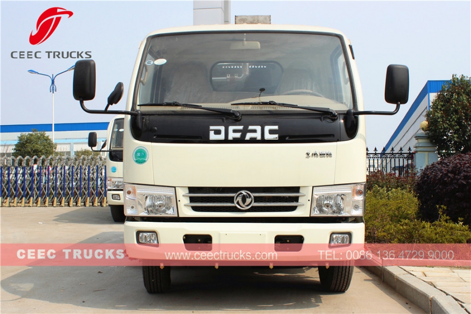 Xe quét đường Dongfeng 5CBM