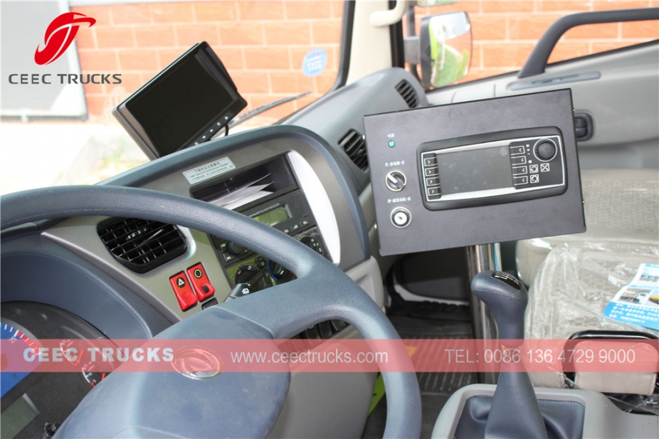 Xe quét đường Dongfeng 12.000L