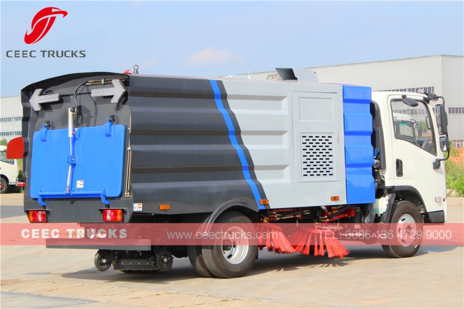 FAW 5CBM road sweeper truck low price