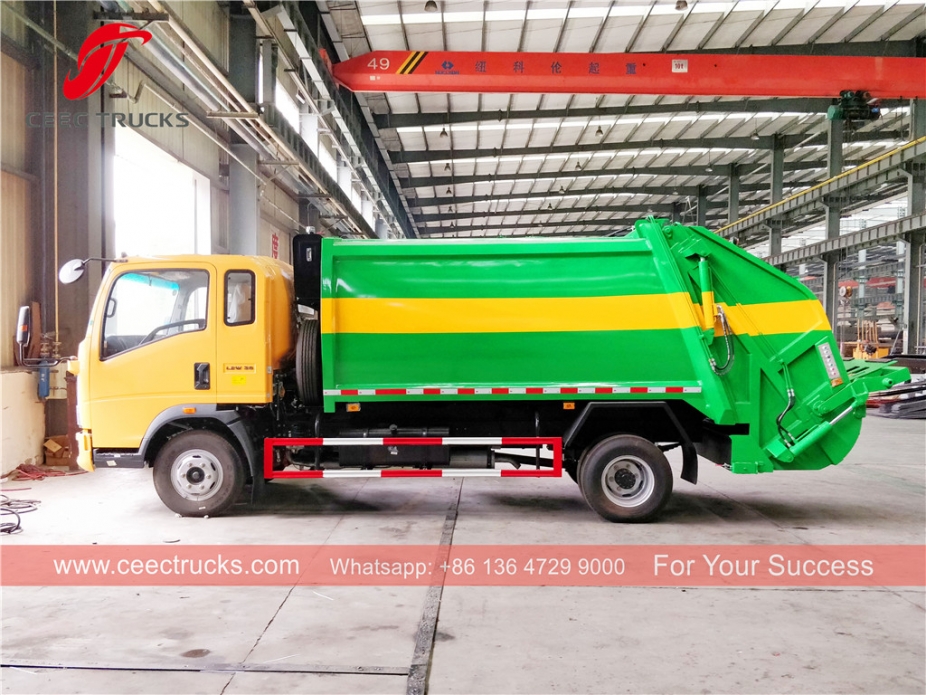 Xe tải đầm HOWO 8cbm RHD