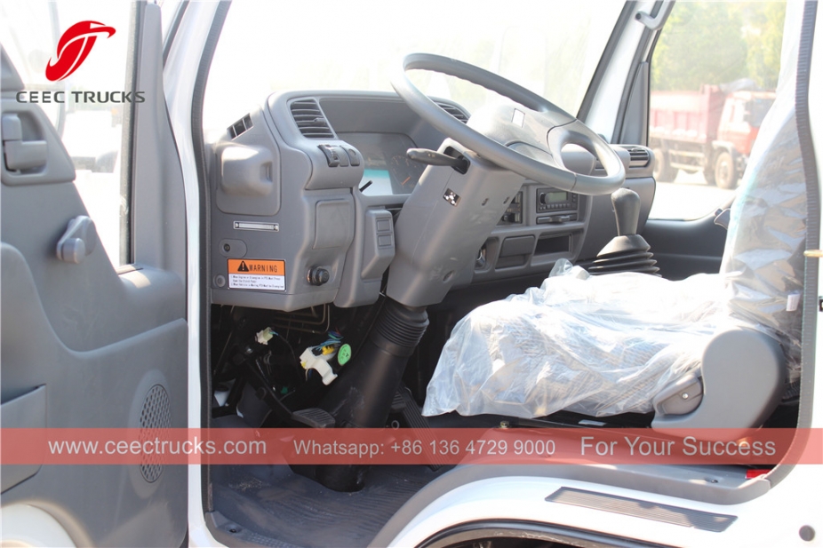 Xe chở rác cánh tay ISUZU 4CBM