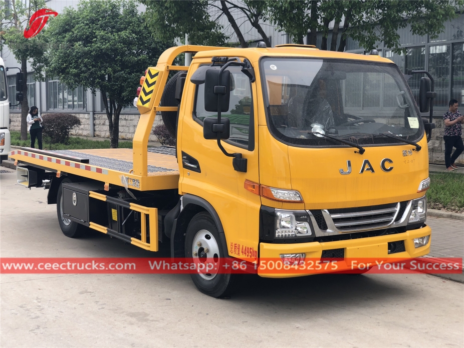 Xe kéo phá hủy 3 tấn JAC