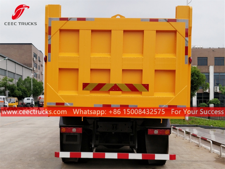 Xe xúc lật Shacman 8x4