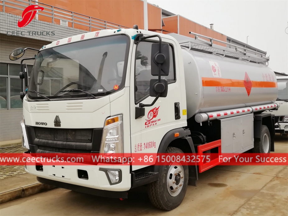 Tàu chở nhiên liệu HOWO 10,5CBM