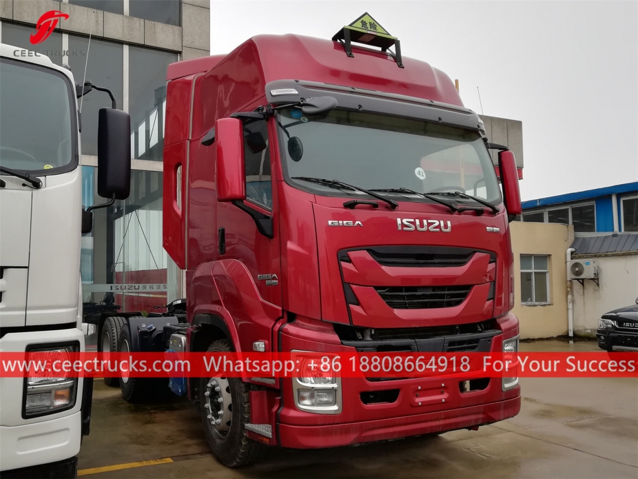 Xe Đầu Kéo 6x4 ISUZU GIGA