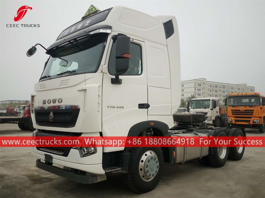 Xe đầu kéo 6x4 HOWO