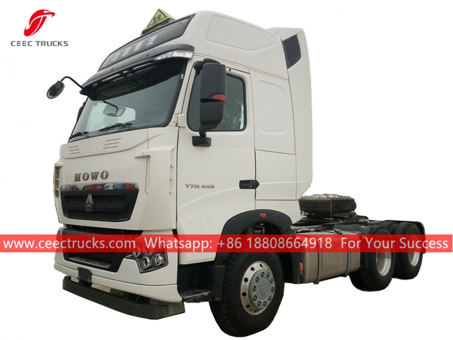 Xe đầu kéo 6x4 HOWO