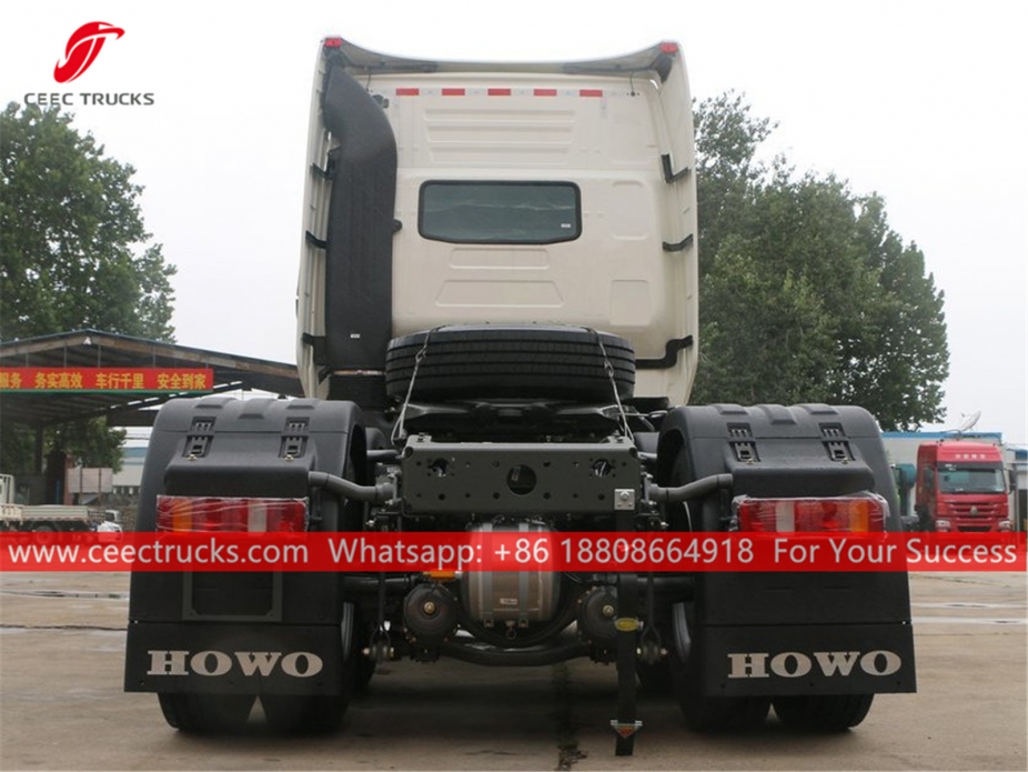 Xe đầu kéo 6x4 HOWO