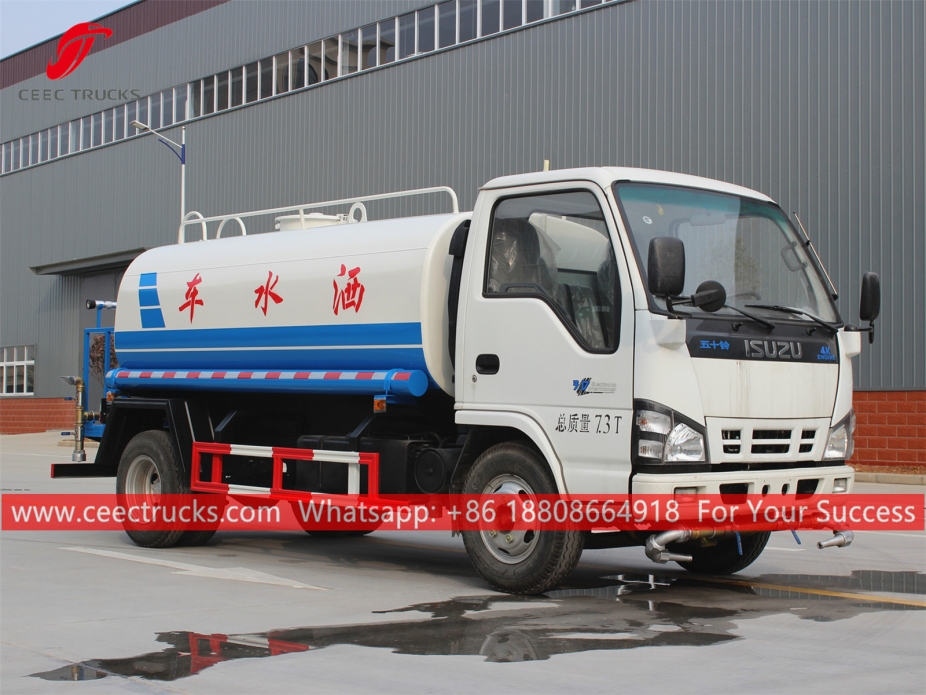 Xe tưới nước ISUZU 600P