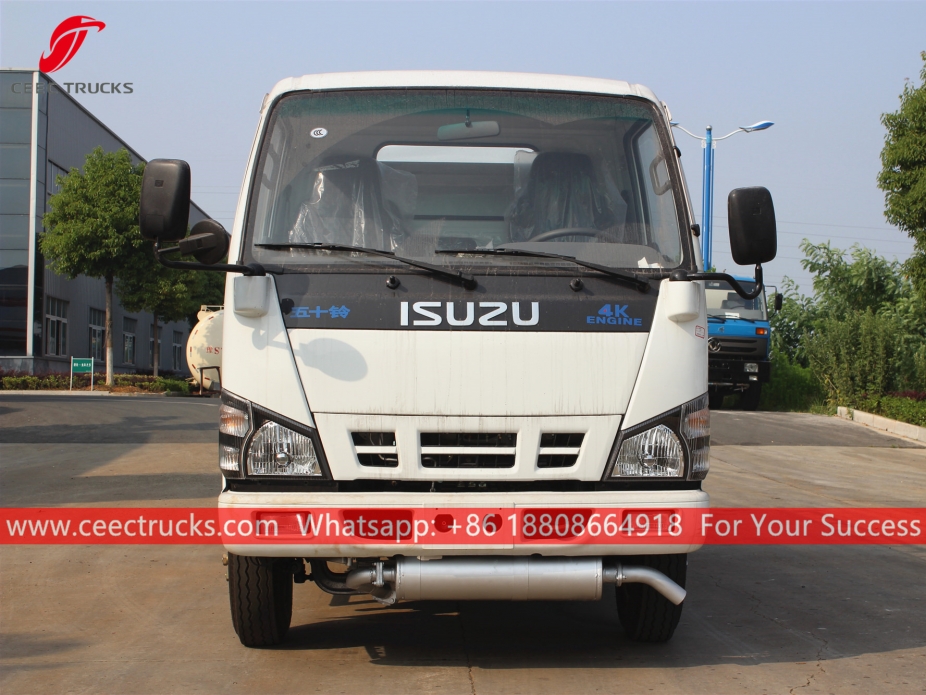 Máy cung cấp nhiên liệu ISUZU 5CBM