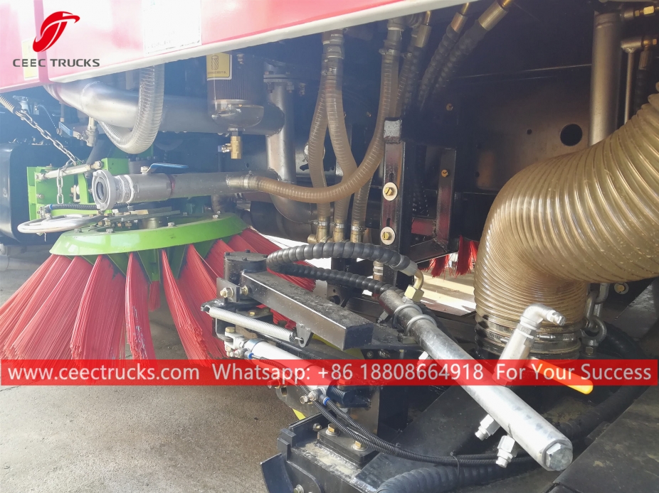 Xe quét và rửa đường JAC