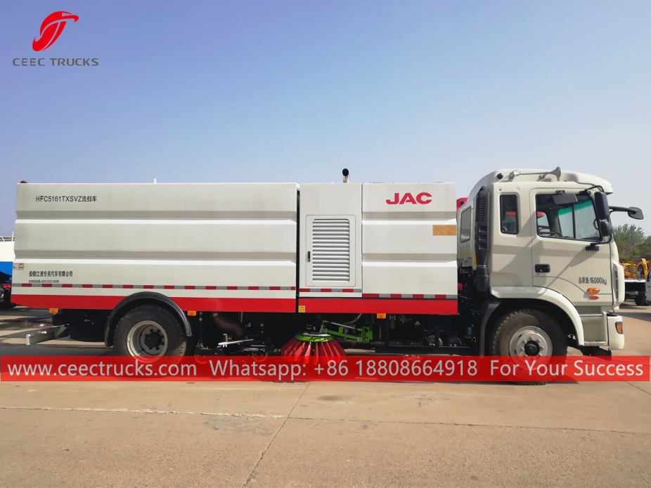 Xe quét và rửa đường JAC