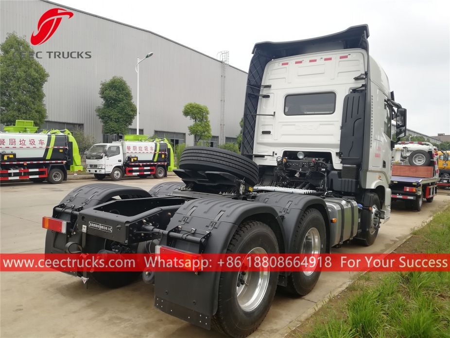 Xe đầu kéo 6x4 Dongfeng