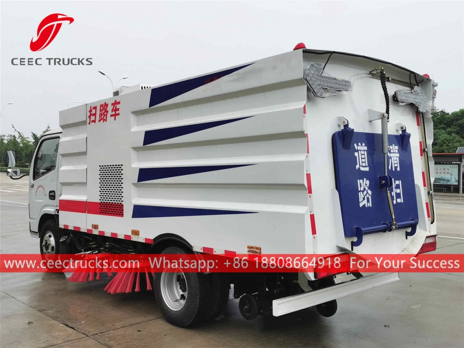 Máy quét đường Dongfeng 5CBM