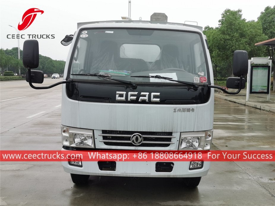 Máy quét đường Dongfeng 5CBM