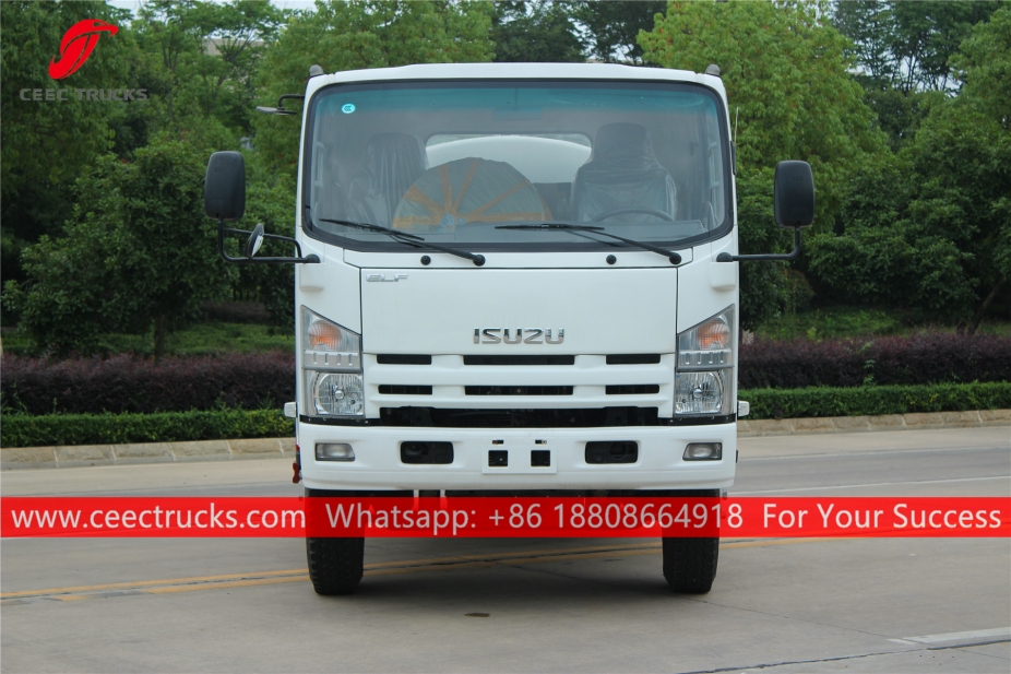 Xe tải vận chuyển nước ISUZU