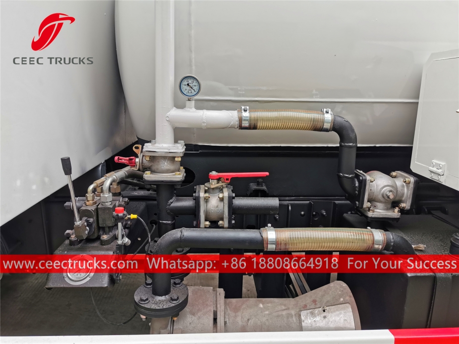 Xe hút nước thải chân không JAC