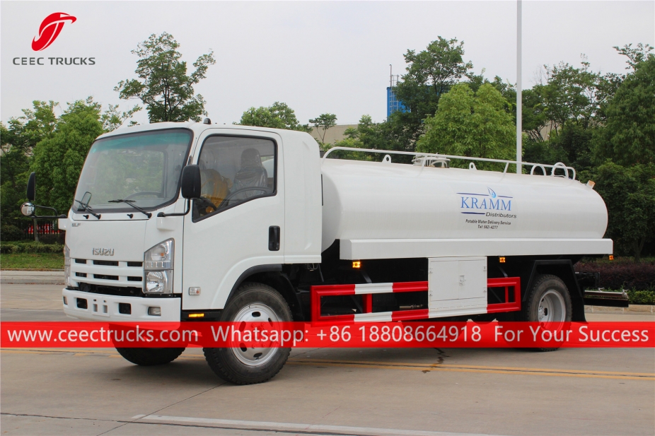 Xe tải vận chuyển nước ISUZU