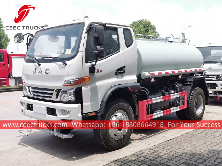 Xe phun nước 5CBM JAC