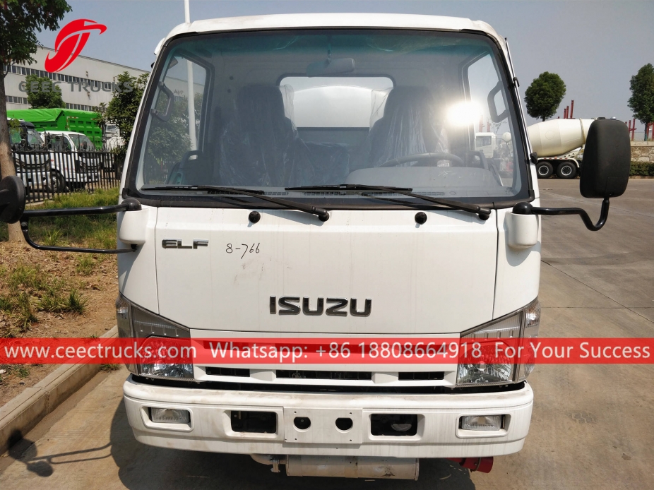 Xe tải chở nhiên liệu 4CBM ISUZU