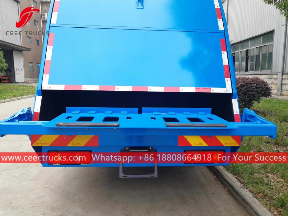 Xe chở rác ISUZU 8CBM