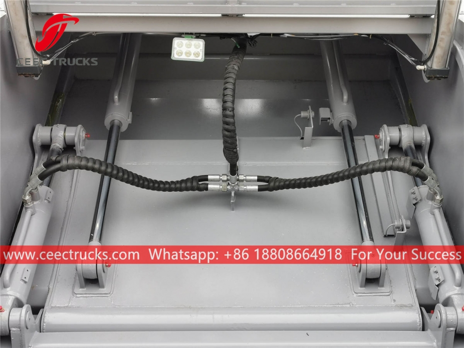 New designed 6,000 liters refuse compression truck body